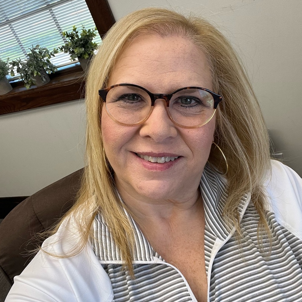 Meet your Posher, Julie